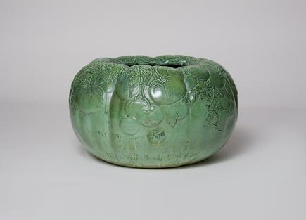 Tiffany Studios Favrile Pottery Bowl with Tomatoes 1