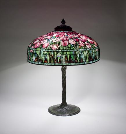Tiffany Studios Tulip Table Lamp 1