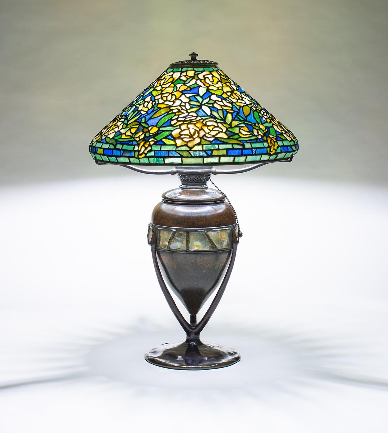 Tiffany Studios Rare Wild Rose Table Lamp 1