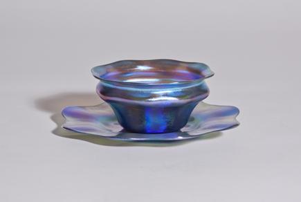 Tiffany Favrile Glass <br> Finger Bowl and Underplate 1