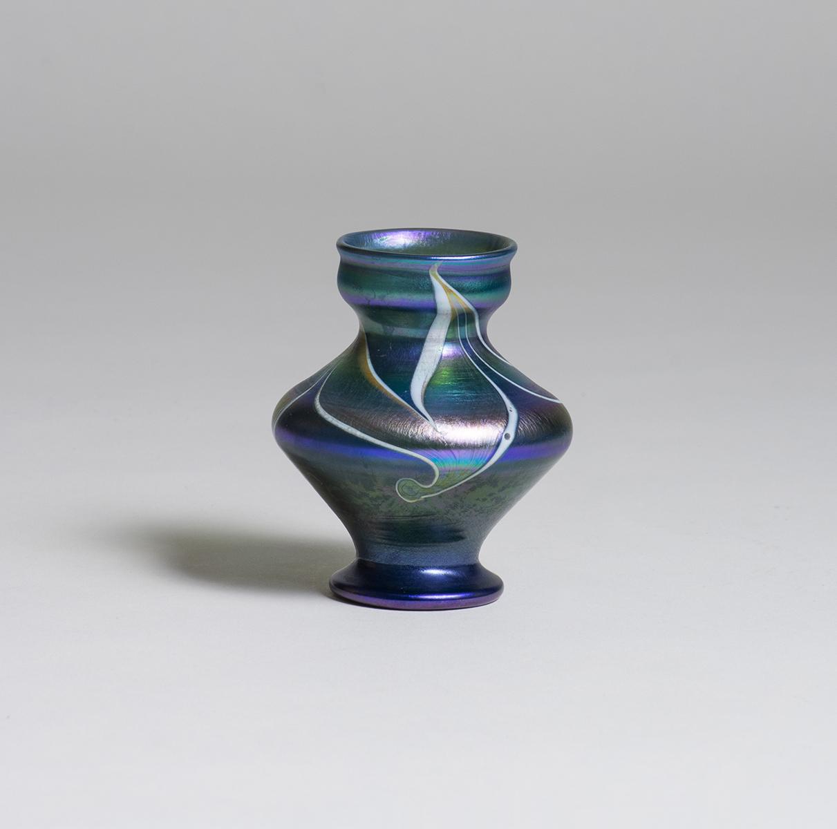 Tiffany Favrile Glass Early Decorated Cabinet Vase 2