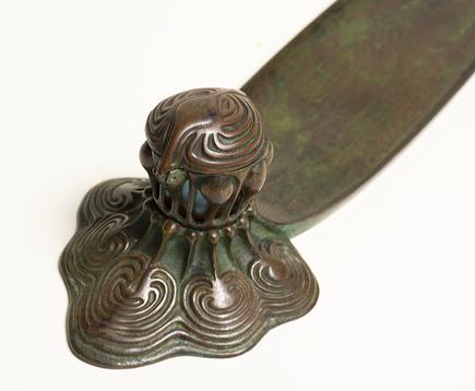 Tiffany Studios Early Octopus Inkwell and Pen Tray 2