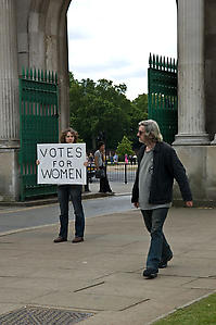 Sharon Hayes
<i>In the Near Future</i>, 2005 - ongoing
Performance, Hyde Park Corner, London, 15 June 2008
Courtesy the artist.