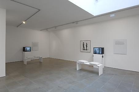 Dan Graham:Theatre, installation view, Lisson Gallery, 2009