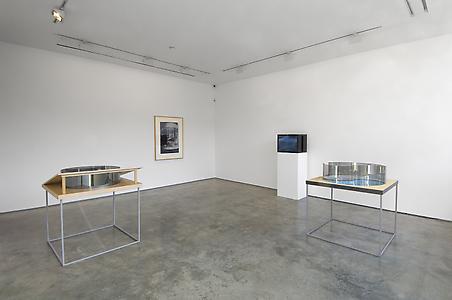 Dan Graham:Theatre, installation view, Lisson Gallery, 2009
