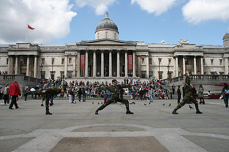 Allora & Calzadilla
<i>Balance of Power</i>, 2007
Performance view
Trafalgar Square, London
8 July 2008