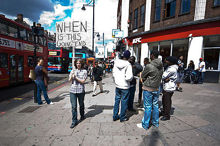 Sharon Hayes
<i>In the Near Future</i>, 2005 - ongoing
Performance, Brixton Oval, London, 14 June 2008
Courtesy the artist.