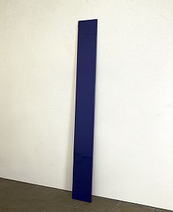 <i>Blue Plank, </i>1967-8
Polyester resin, fibreglass and plywood
243.8 x 29.2 x 4 cm
