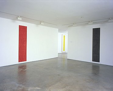 Robert Mangold
Installation view
Lisson Gallery, 52-54 Bell Street, 17th March - 30th April 2005