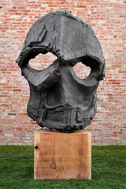 <i>Giant Mask (Cave)</i>, 2010
bronze
95 x 56 x 39 inches