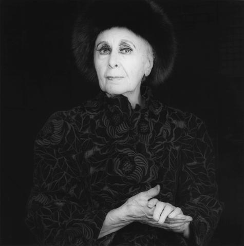 <i>Louise Nevelson</i>, 1986
