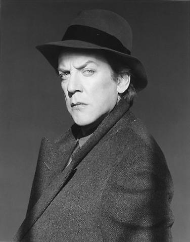 <i>Donald Sutherland</i>, 1983