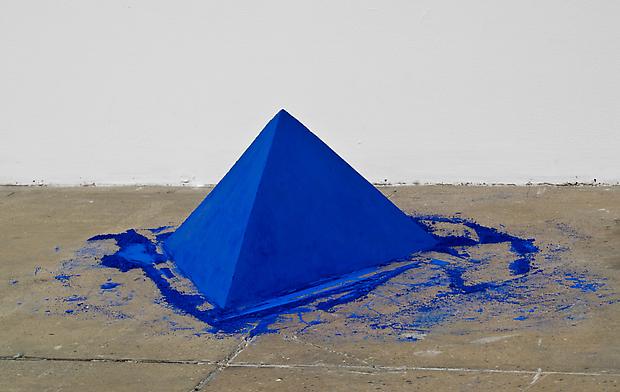 LOTHAR BAUMGARTEN
<b>Tetrahedron</b>, 1968 Image