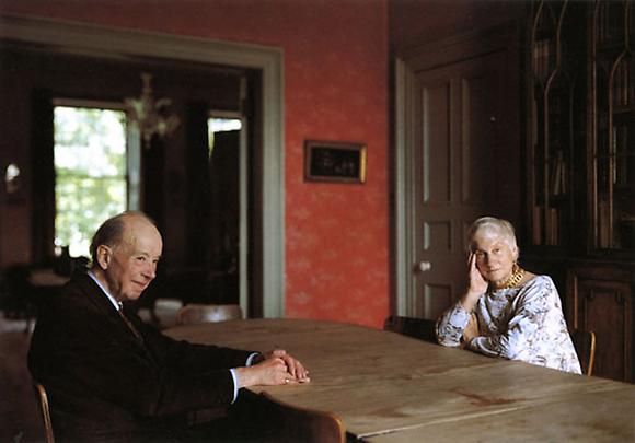 THOMAS STRUTH
<b>Eleonor and Giles Robertson, Edinburgh</b>, 1988 Image