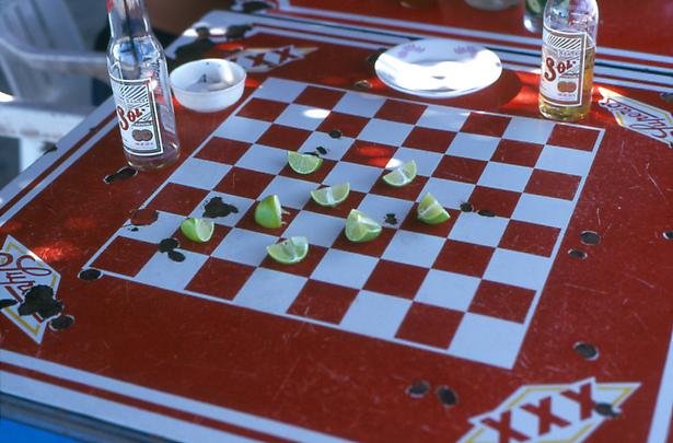 <b>Juego de Limones</b>, 2001 Image