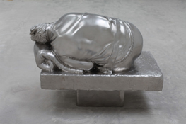 <i>Sleeping woman</i>, detail
2012
Solid stainless steel
35 1/2 x 44 1/2 x 50 inches; 90 x 113 x 127 cm