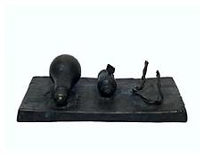 Jasper Johns
<i>Bronze</i>
1960-61
Bronze
3 1/4 x 11 1/2 x 6 1/4 inches; 8 x 29 x 16 cm