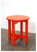 <i>Untitled</i>
2007
Maple with oil enamel paint, steel with porcelain enamel
26 x 24 (diameter) inches
66 x 61 (diameter) cm