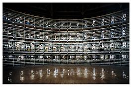 <i>Stateville, Illinois</i>
2002
C-print mounted on Plexiglas in artist's frame
81 x 120 1/2 inches; 206 x 307 cm