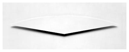 <i>White Curve</i>
2003
Painted aluminum
29 1/2 x 174 x 3/4 inches; 75 x 442 x 2 cm