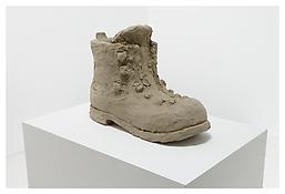 <i>Shoe</i>
2009
Reinforced clay
12 x 19 x 7 inches; 31 x 48 x 18 cm