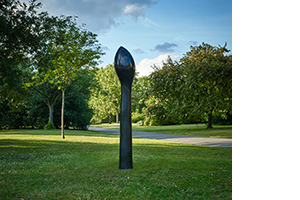 Gary Hume Bud (bronze) at Sculpture Milwaukee