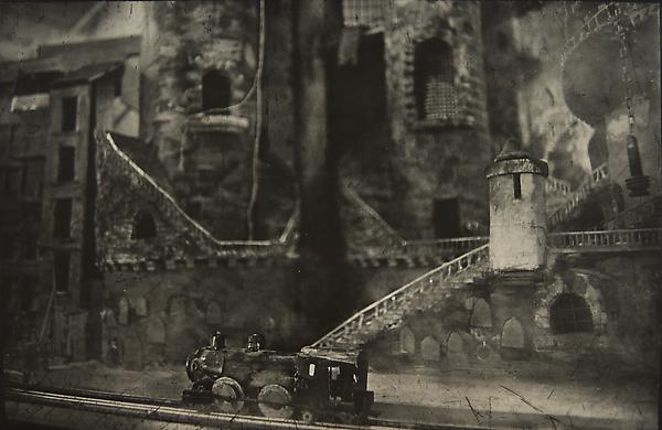 Delay on Track One, 2009
photogravure on somerset soft white
57.78 x 88.9 cm (22 3/4 x 35 in.)
edition of 7
4,800. € including tax
