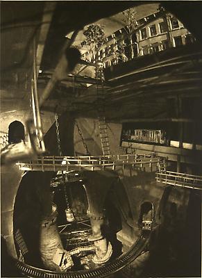 Underneath Brooklyn, 2009
photogravure on Somerset Soft White paper
56,51 x 41,28 cm
edition of 7
3,300. € including tax