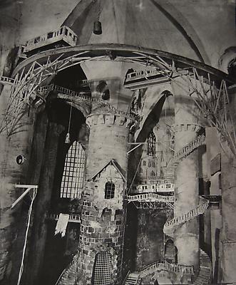 Downtown Transfer (State 1), 2009
photogravure on somerset soft white
86.36 x 73.66 cm (34 x 29 in.)
edition of 7
4,800. € including tax