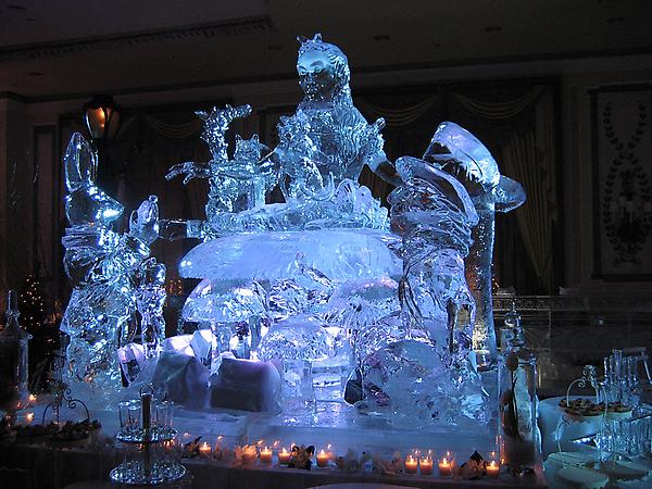 Alice in Wonderland at Central Park
The Pierre Hotel, NY