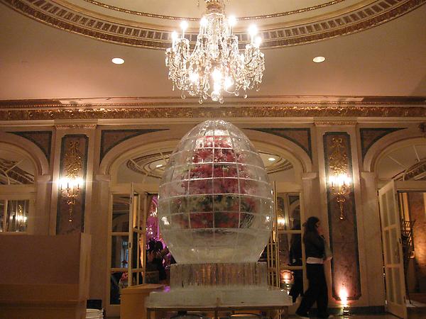 Fabergé Egg Sculpture with Flowers Inside
The Plaza Hotel, NY