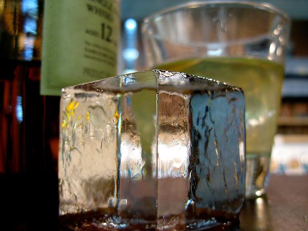 Dead-Clear Ice, 2" Cube