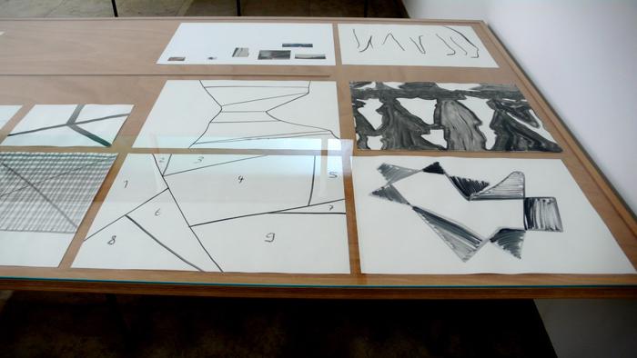 Silvia Bächli<br />Instalation, auslegen, 4 tables with 43 drawings, 2008 - 2009 <br />La Biennale di Venezia 09<br />