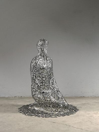 Self Portrait as W. Faulkner I, 2011
Stainless steel
46 1/8 x 39 3/8 x 39 3/8 inches
117 x 100 x 100 cm)
