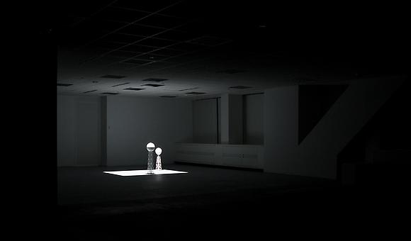 Installation No 4 (Towers), 2008
Digital video projection, two 250g paper objects
Running time: 9 minutes
