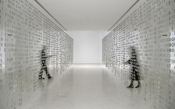 Twenty-nine Palms, 2007
Stainless steel
Dimensions variable