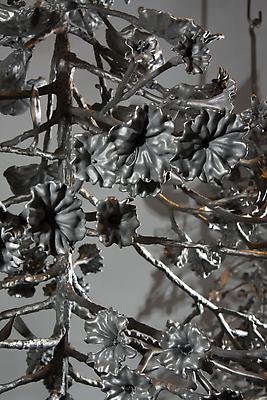 Carolyn Ottmers
Splice, #13, (detail) 2010
cast stainless steel Image