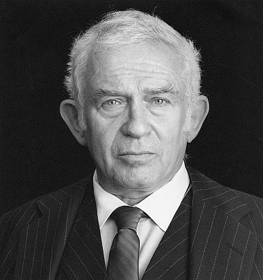 Norman Mailer, 1985
gelatin silver print
image: 15 1/4 x 15 1/8 inches 
(38.7 x 38.4 cm)
paper: 20 x 16 inches 
(50.8 x 40.6 cm)
edition of 10 with 2 APs 
MAP-1599