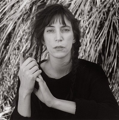 Patti Smith, 1987 
gelatin silver print
image: 19 1/4 x 19 1/4 inches 
(48.9 x 48.9 cm)
paper: 24 x 20 inches 
(61 x 50.8 cm)
edition of 10 with 2 APs 
MAP-1757