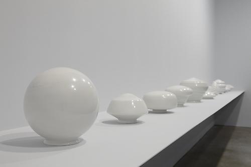 IRAN do ESPÍRITO SANTO
Installation view of SWITCH 
at Sean Kelly Gallery, New York
March 21 - April 28, 2012
Photo: Jason Wyche, New York