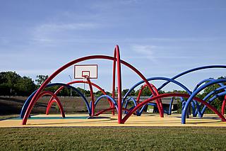 Los Carpinteros: Free Basket Image