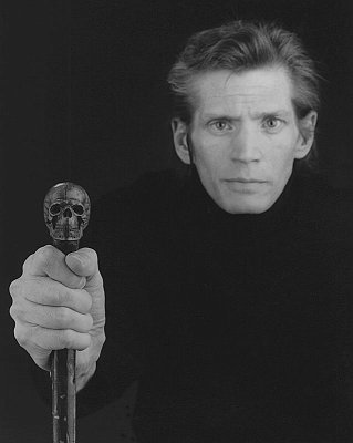 Self Portrait, 1988
gelatin silver print
image: 23 x 19 inches 
(58 x 48 cm)
paper: 24 x 20 inches 
(61 x 51 cm)
edition of 10 with 2 APs
MAP-1860