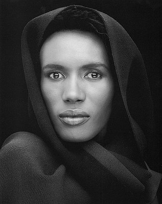 Grace Jones, 1975
gelatin silver print
image: 23 x 19 1/4 inches 
(58 x 49 cm)
paper: 20 x 24 inches 
(51 x 61 cm)
edition of 10 with 2 APs
MAP-1907