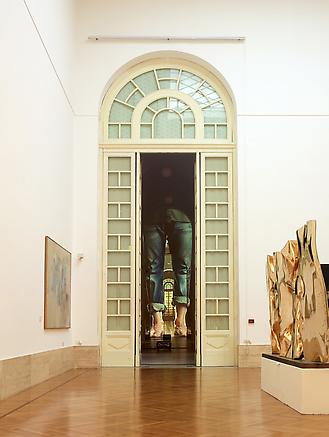 fatica n. 23
2010
Galleria nazionale d'arte moderna, Rome
installation view
Audio-visual installation: 4 video projectors, 4 DVD players, 1 audio mixer, 2 amplifiers, 4 speakers, 1 DVD synchroniser, 4 subwoofers